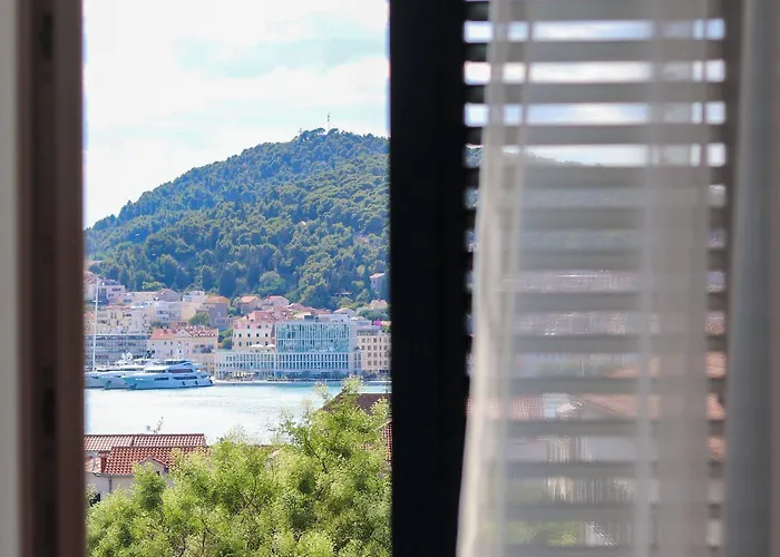 Center Sunset Penthouse 斯普利特