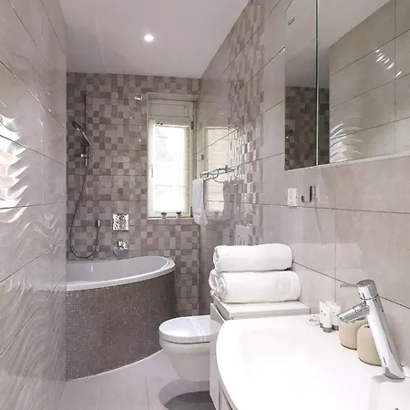 Center Sunset Penthouse * سبليت