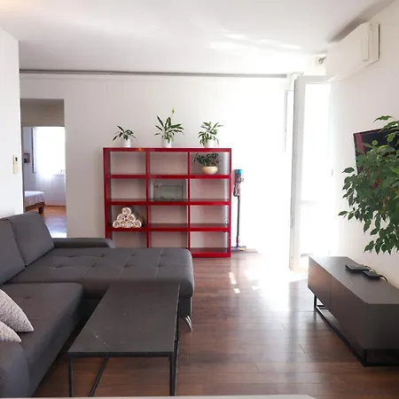 Center Sunset Penthouse Апартаменти Спліт