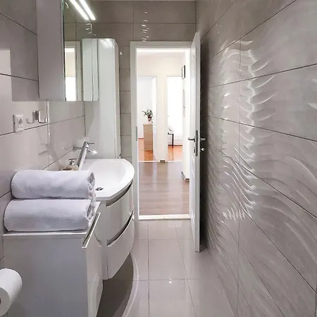 Апартаменти Center Sunset Penthouse *