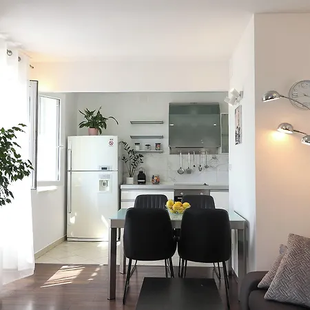 Апартаменти Center Sunset Penthouse Спліт