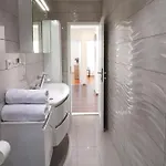 Center Sunset Penthouse Split