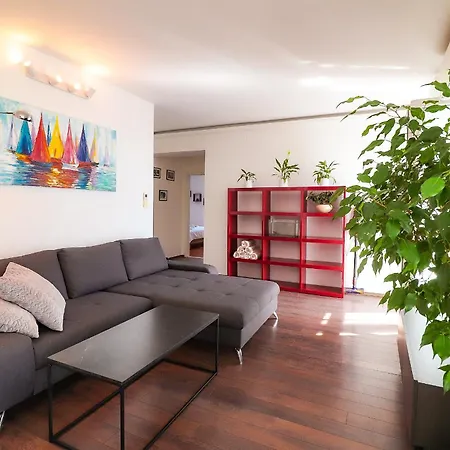 Center Sunset Penthouse * سبليت